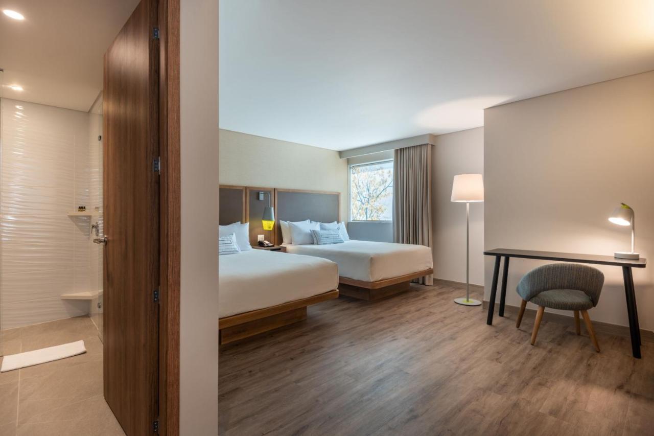 Fairfield By Marriott Medellin Sabaneta Hotel Itagüí Bagian luar foto