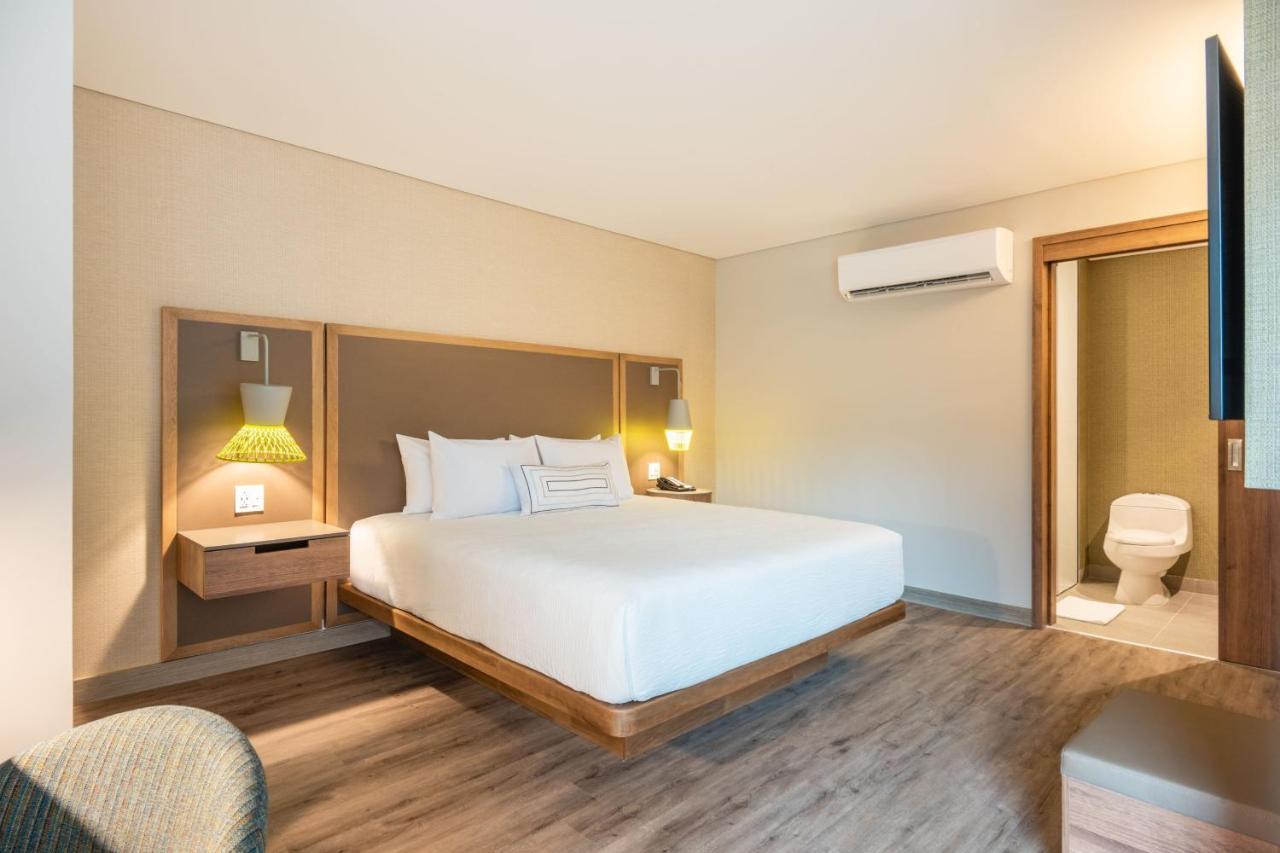 Fairfield By Marriott Medellin Sabaneta Hotel Itagüí Bagian luar foto